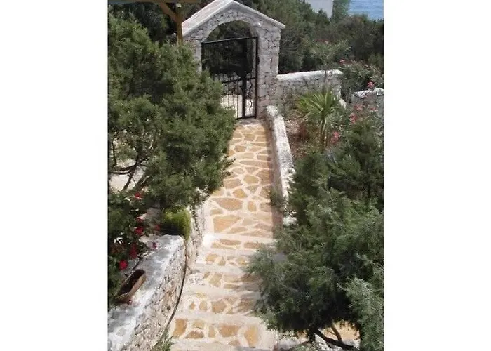 Artatur * Vinišće